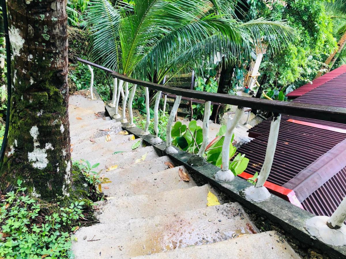 White Beach Front And Cottages Buruanga Exterior photo