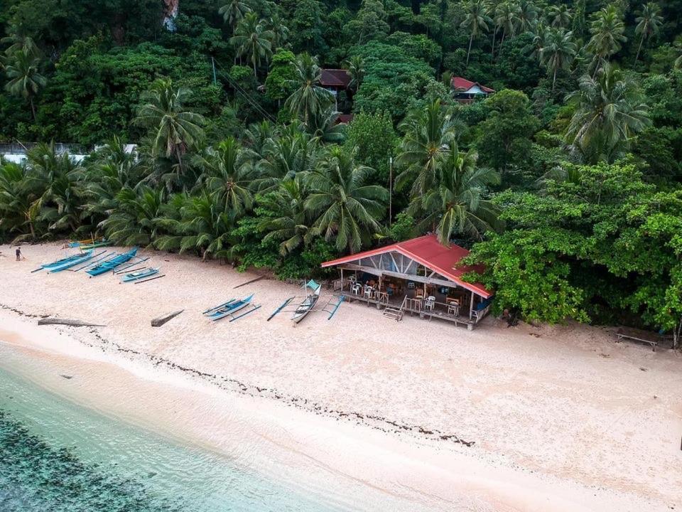 White Beach Front And Cottages Buruanga Exterior photo
