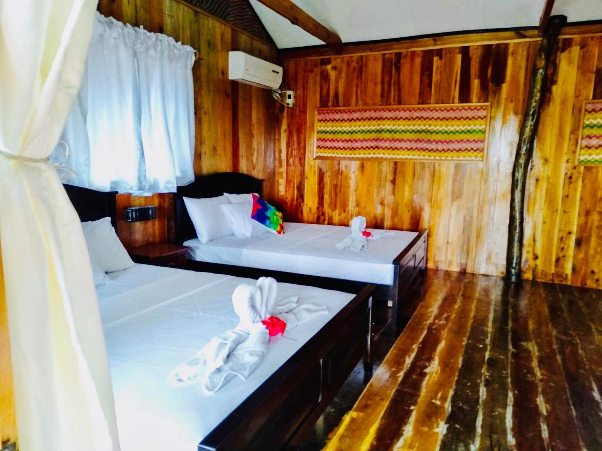 White Beach Front And Cottages Buruanga Room photo