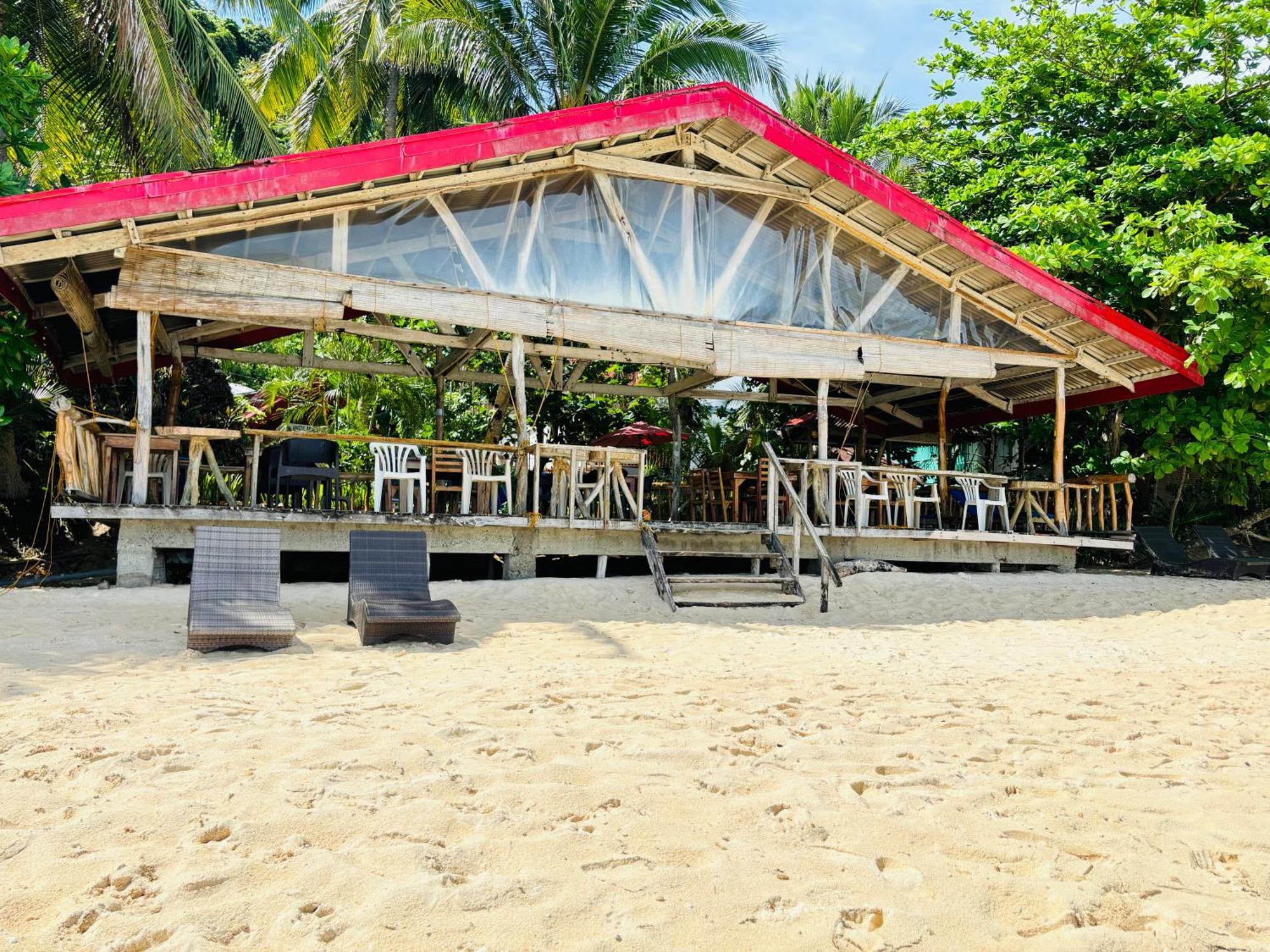 White Beach Front And Cottages Buruanga Exterior photo