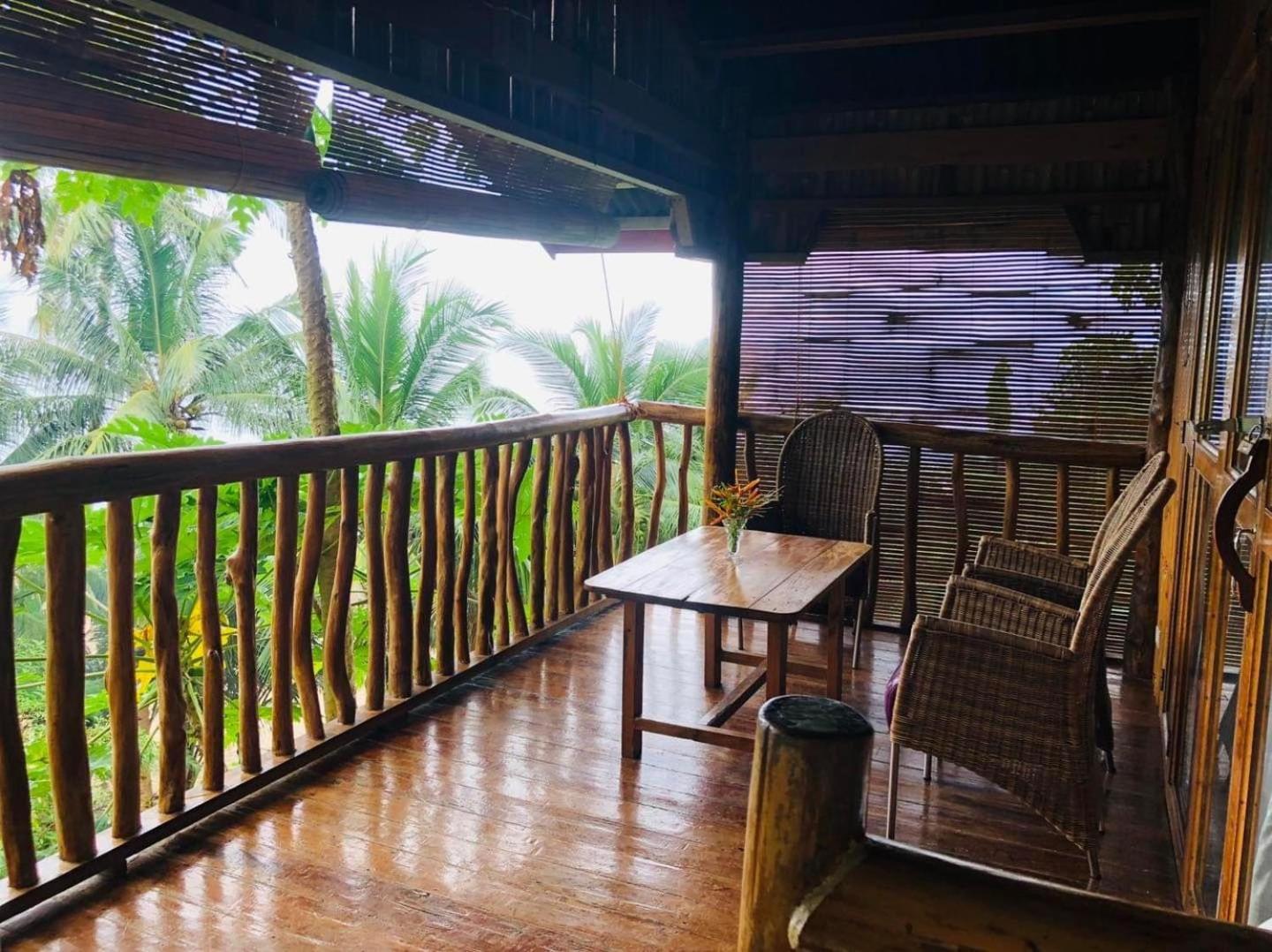 White Beach Front And Cottages Buruanga Exterior photo