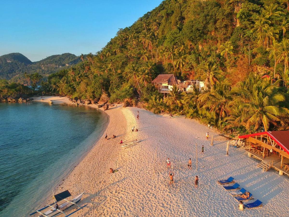 White Beach Front And Cottages Buruanga Exterior photo